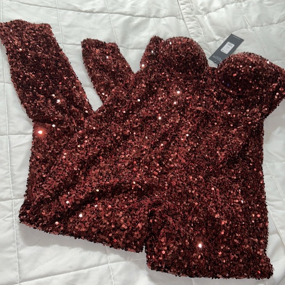 Sold Fashion Nova Isabeli Sequin Jumpsuit - Burgundy - Picture 9 of 12